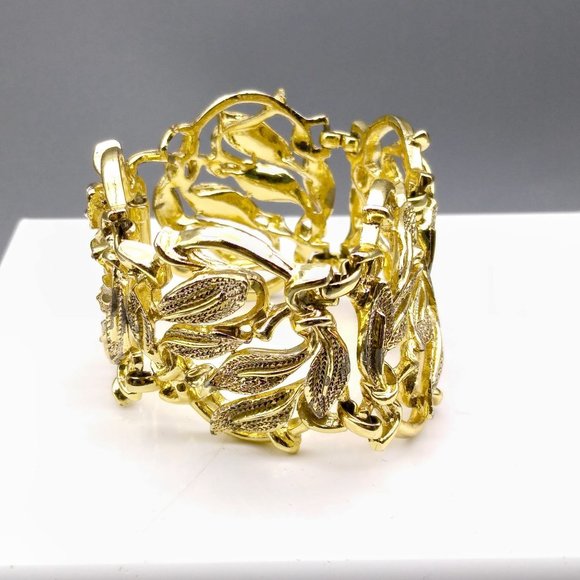 Ornate Leaves Panel Bracelet, Vintage Gold Tone Mid Century Wide Bangle - Picture 2 of 6